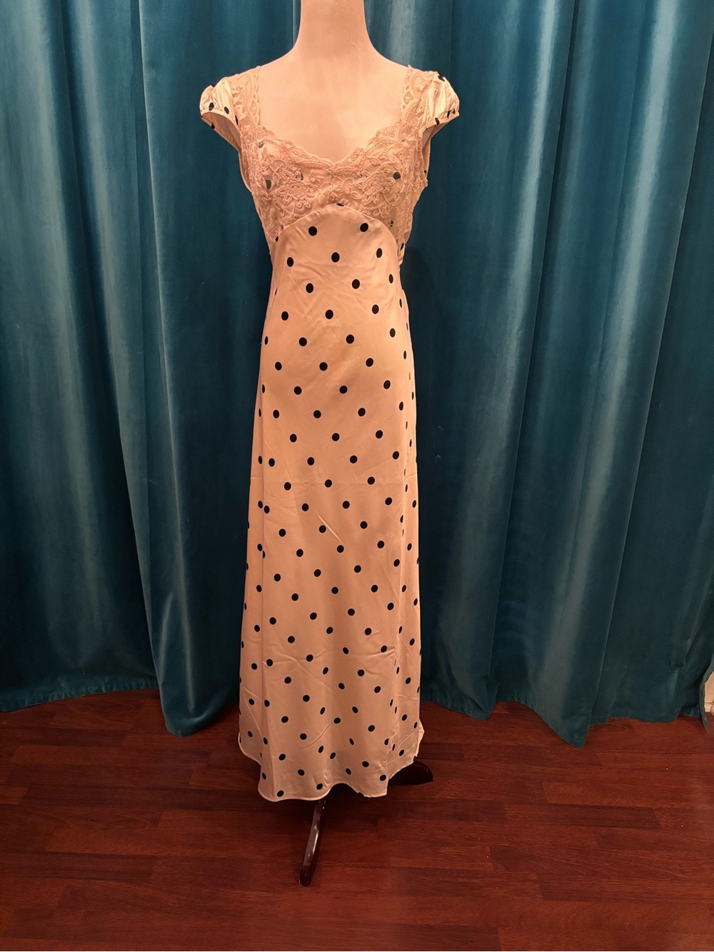 Ivory Polka Dot Lace-Trim Maxi Dress Sz M